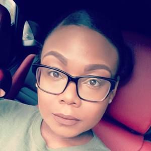 Meet your Posher, Janae